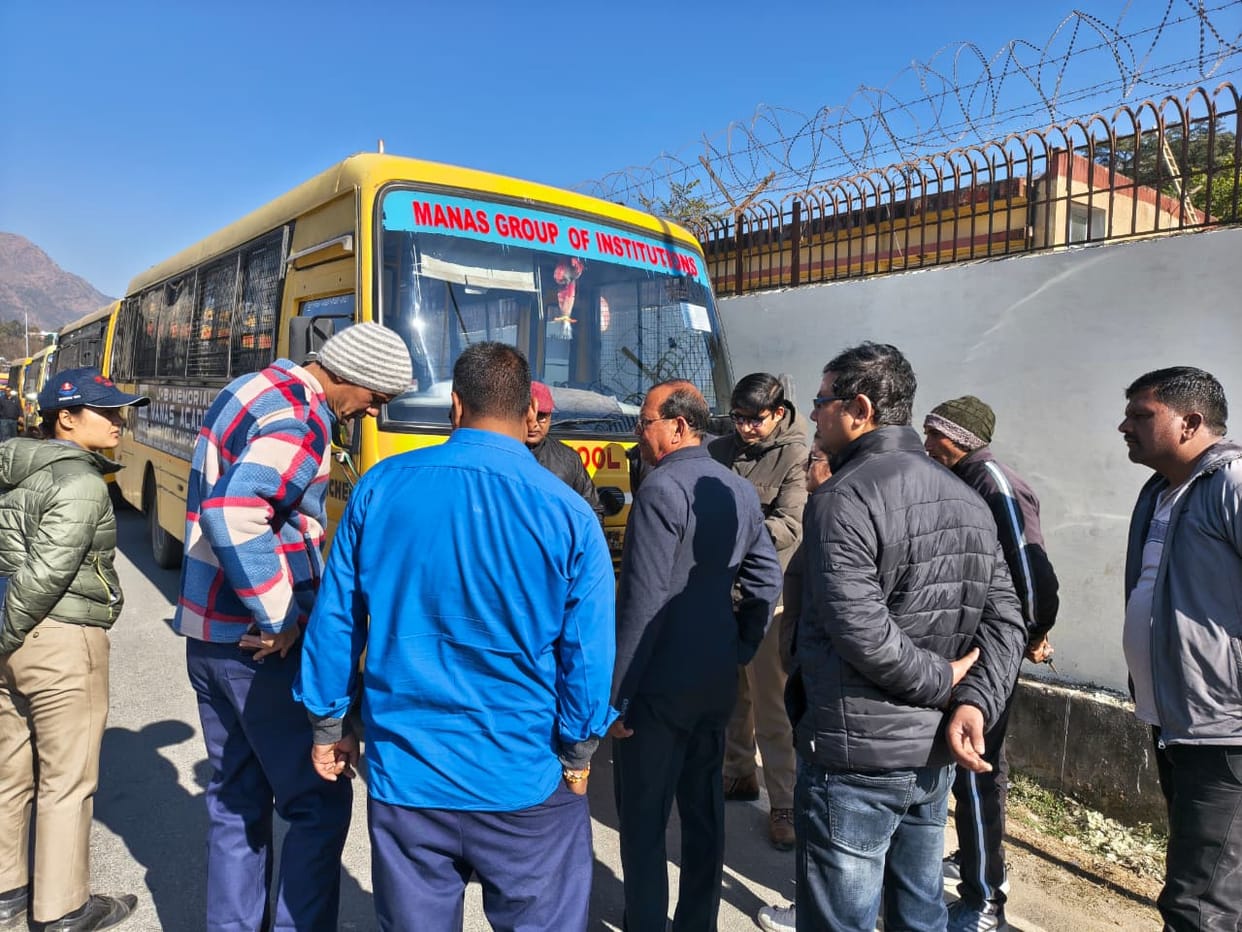 Inspected school buses, gave instructions to remove deficiencies