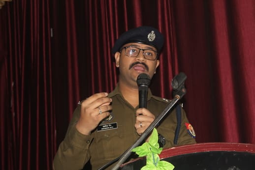 Police School:
Use mobile phones for knowledge, be cautious on social media: Antariksh Jain