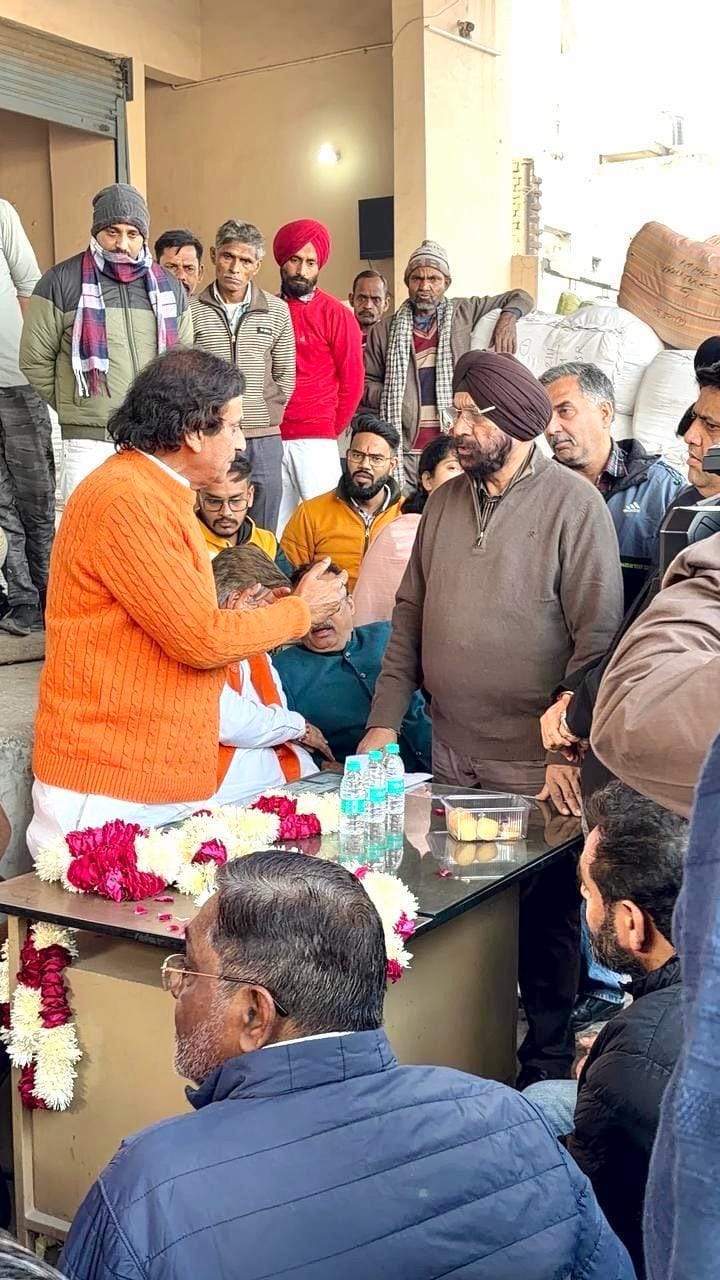 The construction of Transport Nagar road will solve the problems of five lakh people.