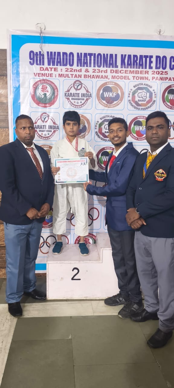 Harendra won silver medal in Wado Karate Do competition