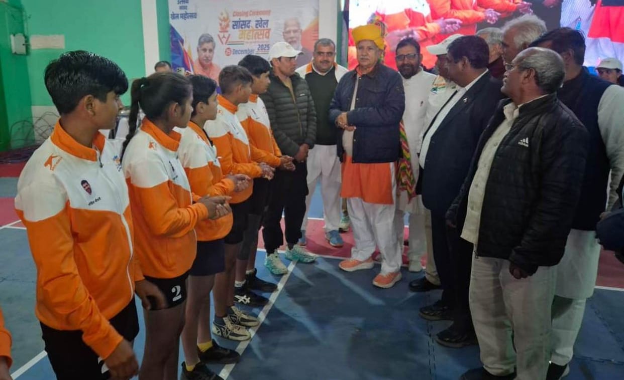 In the Kabaddi tournament, the girls from Baganwala and the boys from Bapora emerged as champions.