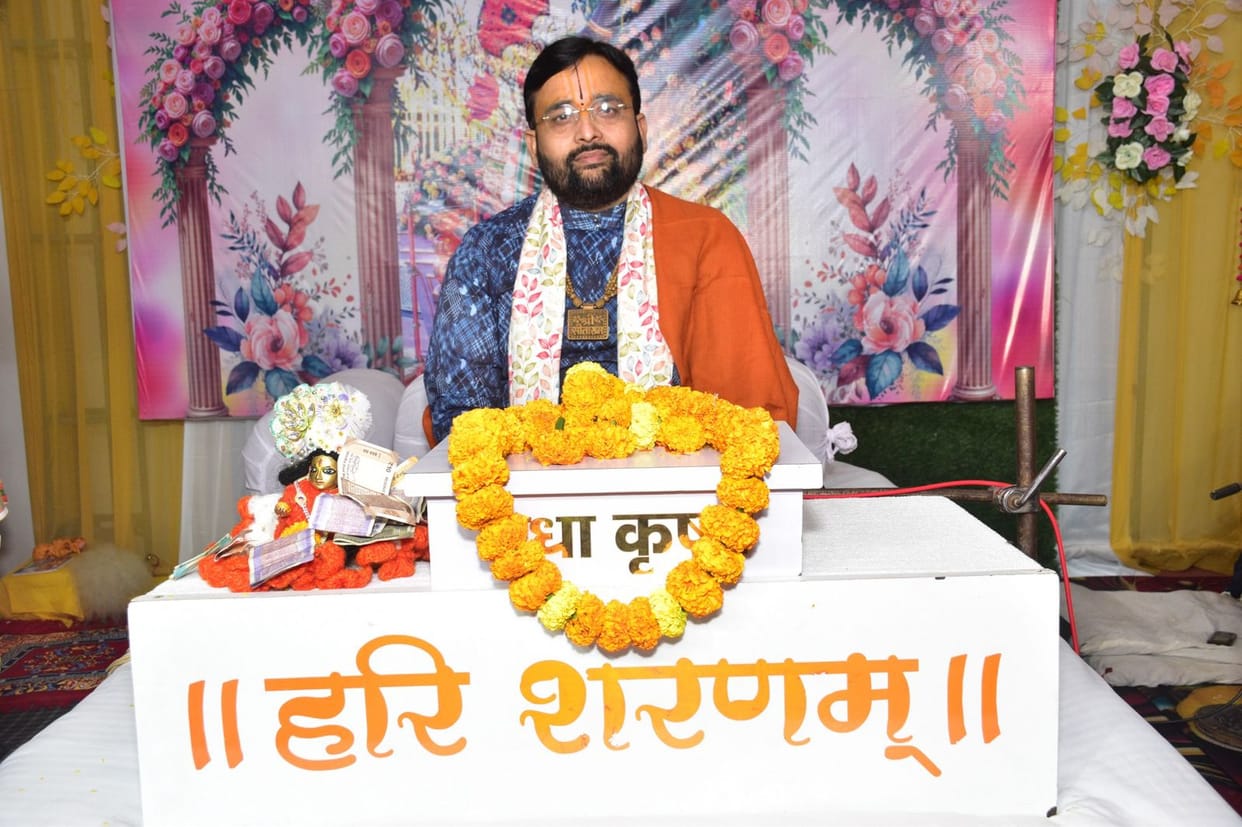The friendship of Lord Krishna and Sudama is an example for the society.