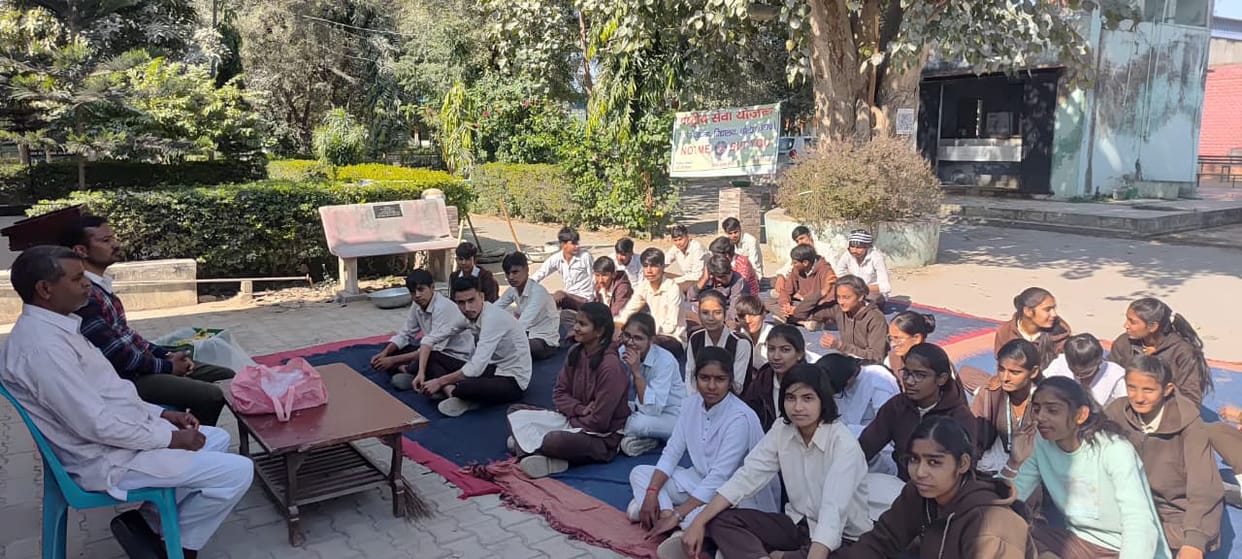 Tributes were paid to Atal Bihari Vajpayee at the camp.
