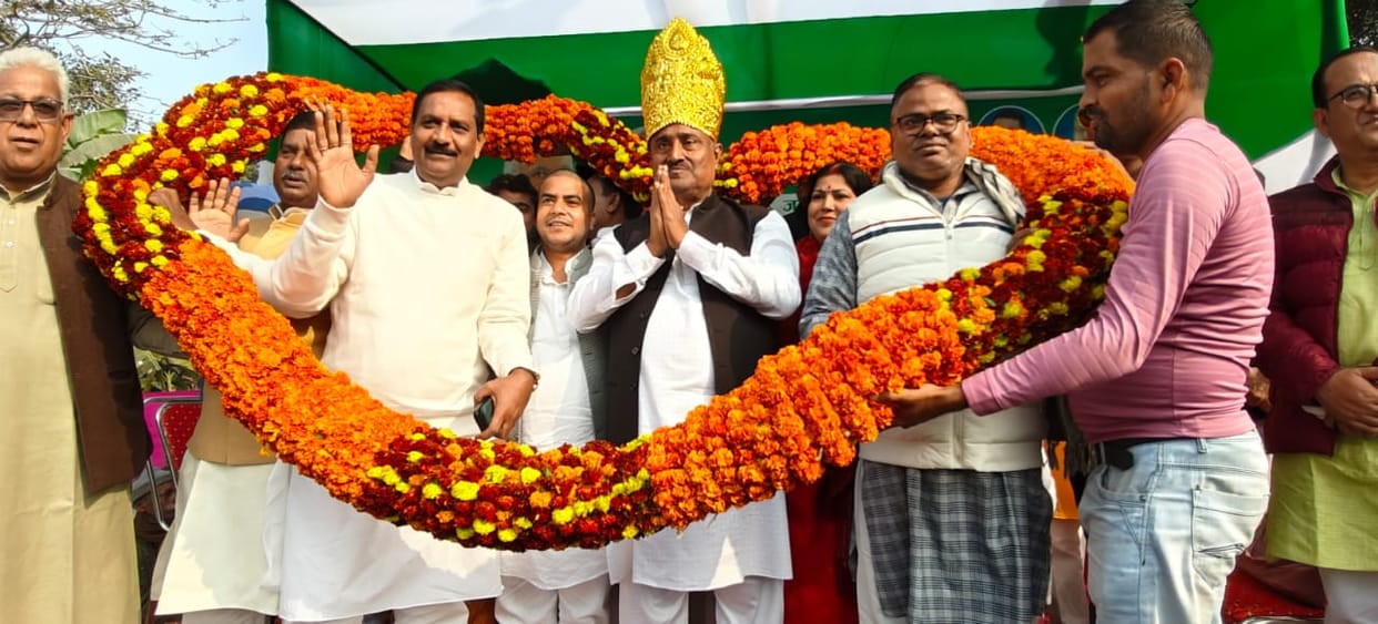Muzaffarpur Bihar news : in the felicitation ceremony jdu mla said he will build a new k kanti.