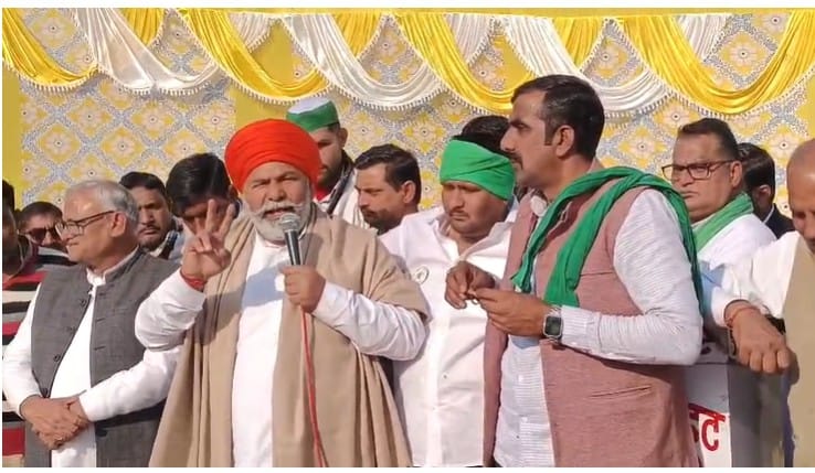 If trucks bring garbage, farmers will stab them with spears: Tikait