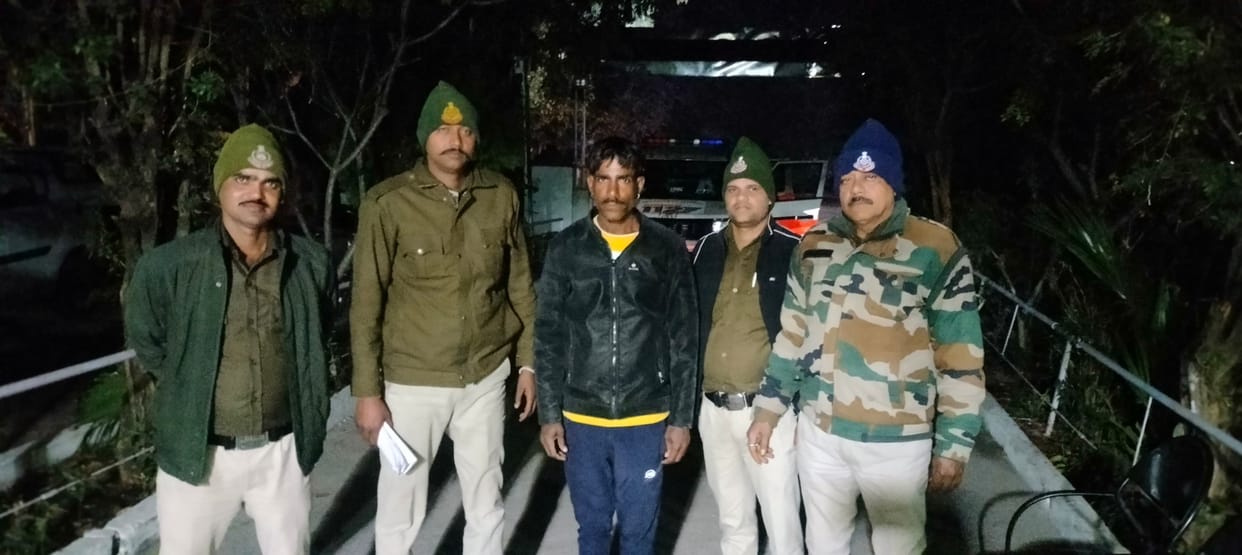 Combing operation: Dozens of warrants executed to apprehend absconding accused and crack down on criminals.