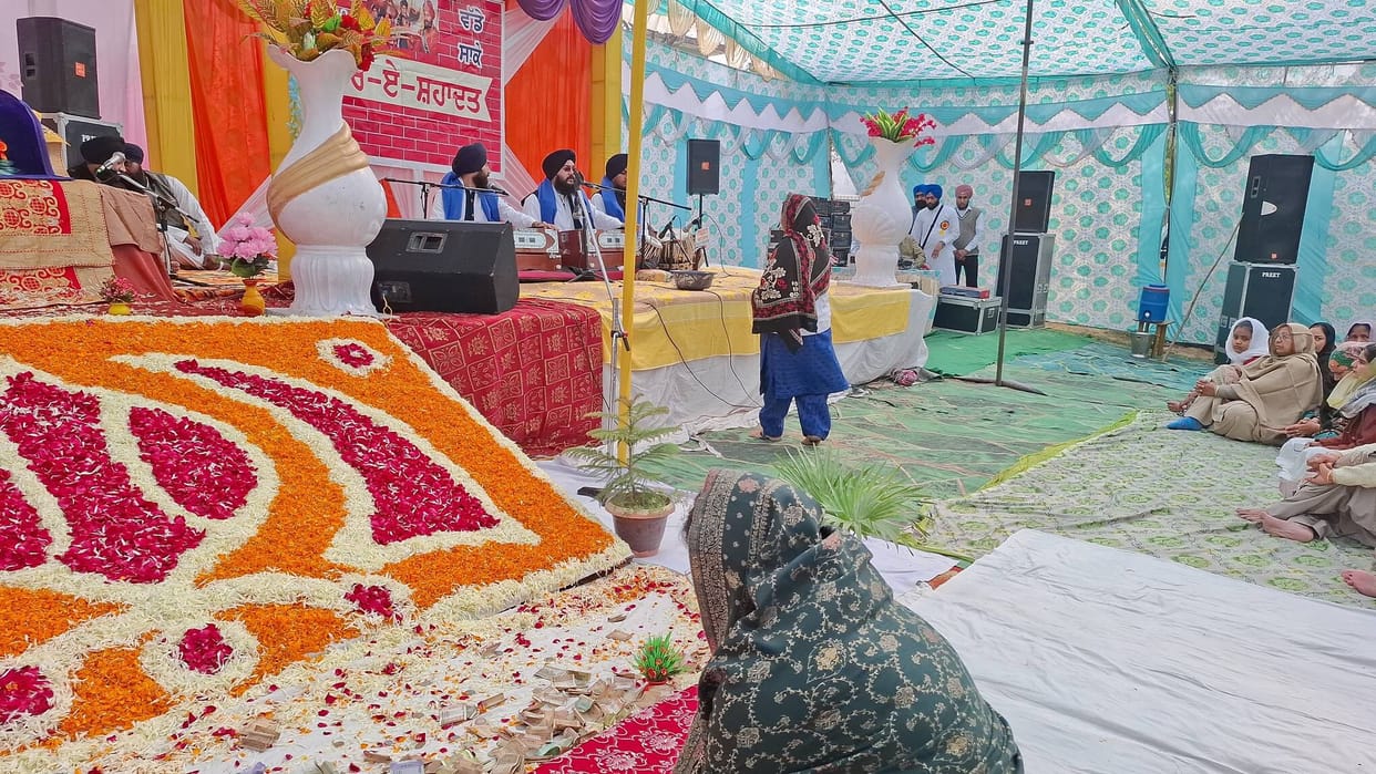 Brave Sahibzadas saved the nation by sacrificing themselves