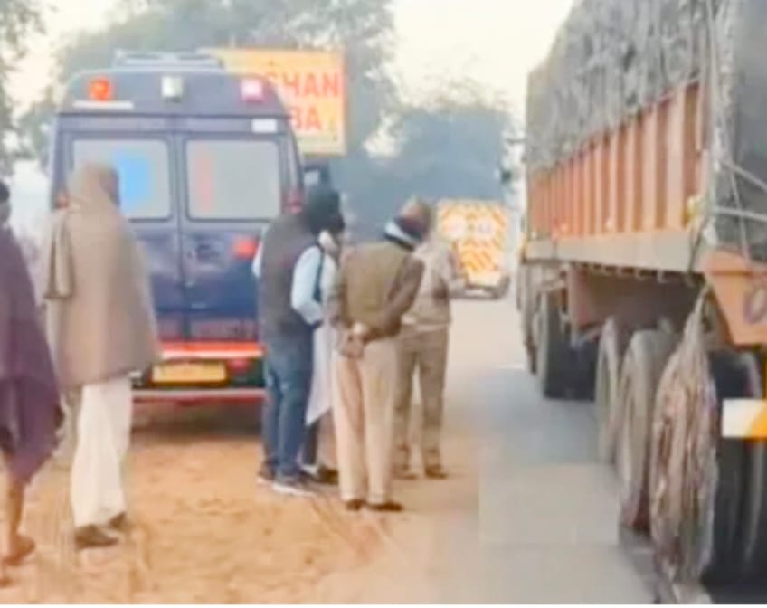 दौसा एक्सीडेंट के बाद पुलिस ने फसें शव निकलवाया
