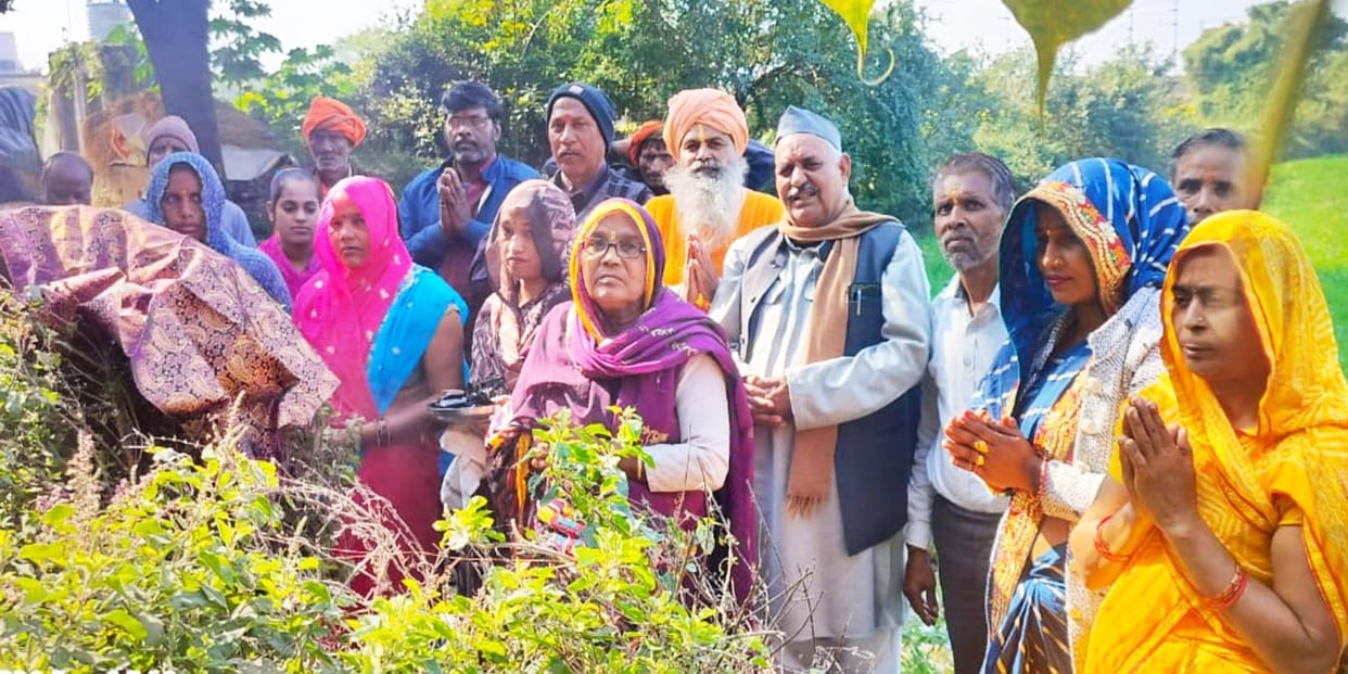Indian Public Welfare Committee performed Tulsi Pujan