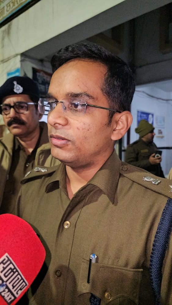 कैदी ने जेल की छत से कूदकर की आत्महत्या