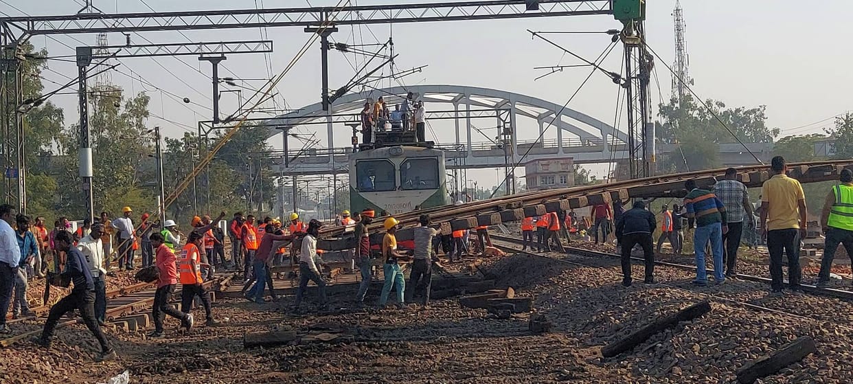 The work on the diamond crossing on the Delhi-Bathinda railway line has been completed.