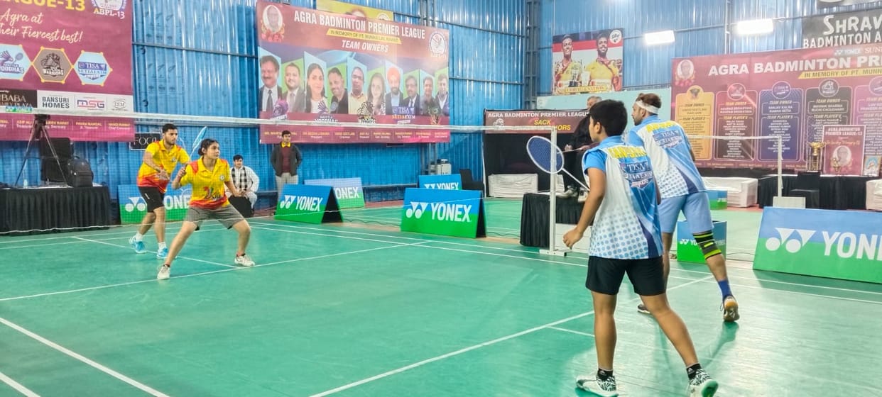 Prakhar Spartans reached the final of the Agra Badminton Premier League-13.