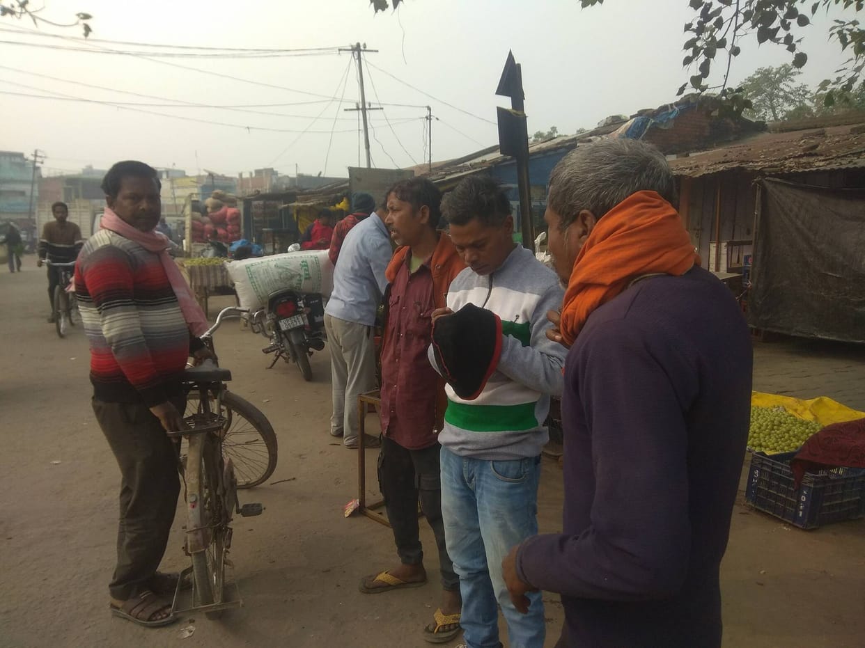 The harsh cold has snatched the livelihood of the poor, farmers and laborers are troubled.