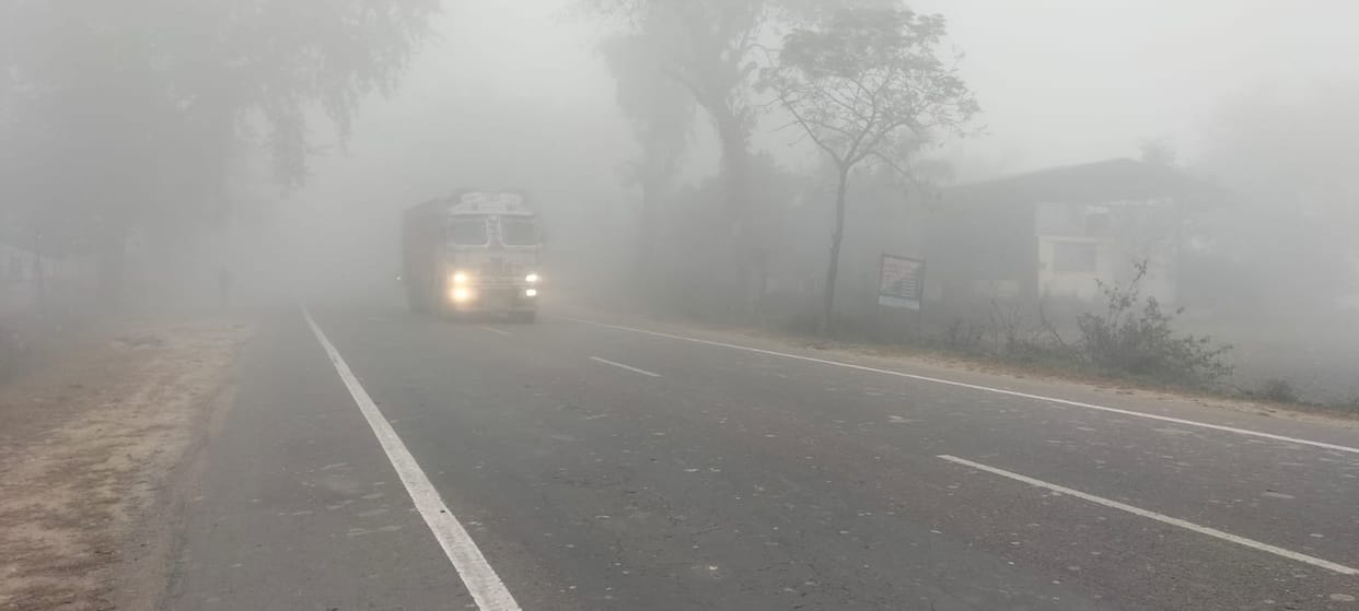 Vehicles kept crawling on the roads with their lights on; schools up to class 12 will remain closed today also.