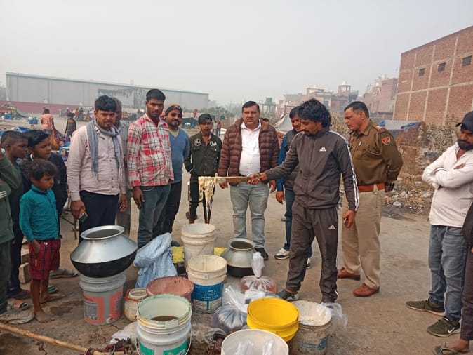 Panipat News: Fake honey was being made from Fevicol, alum and sugar.