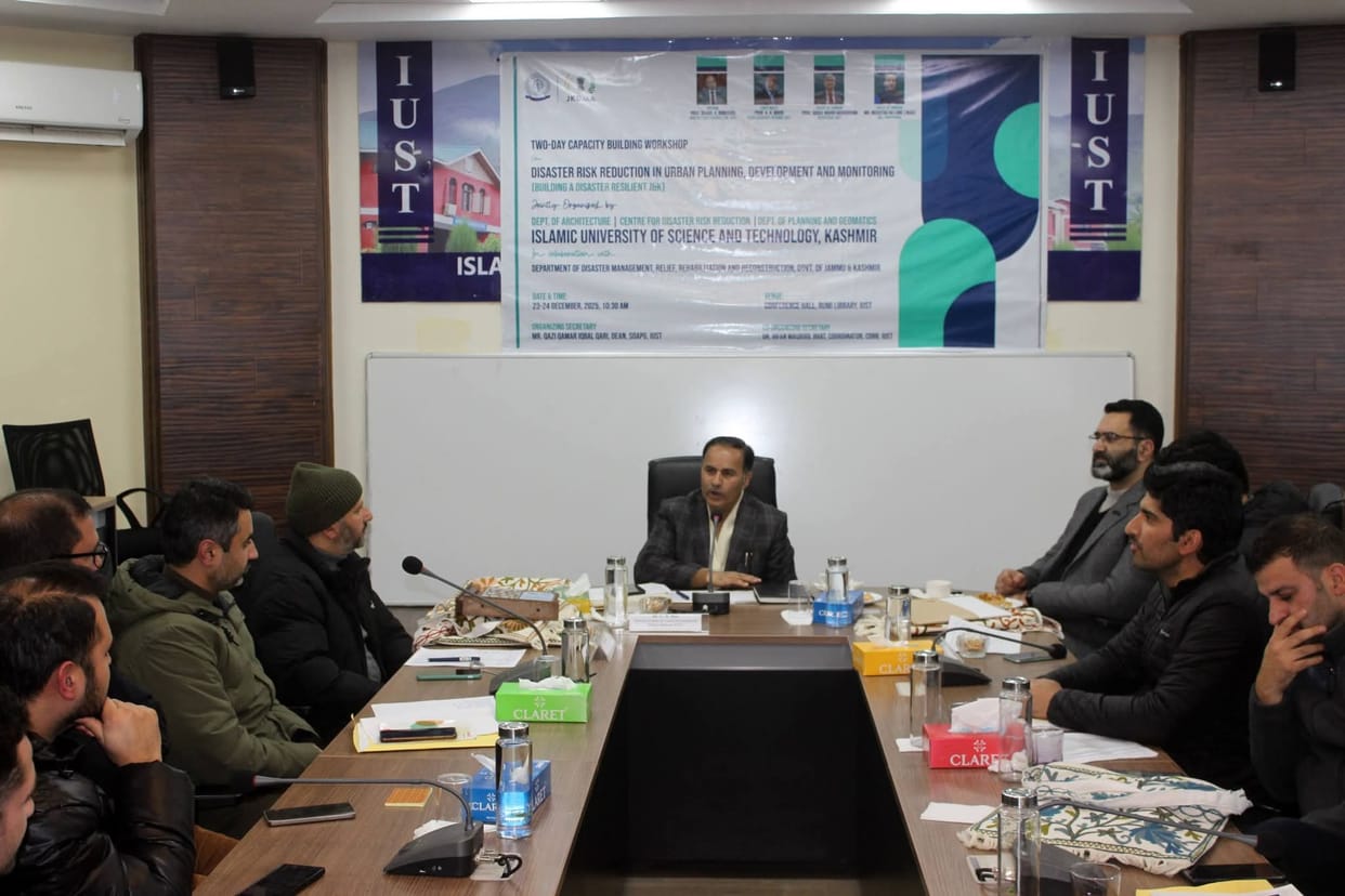Srinagar, IUST, Workshop, Pulwama