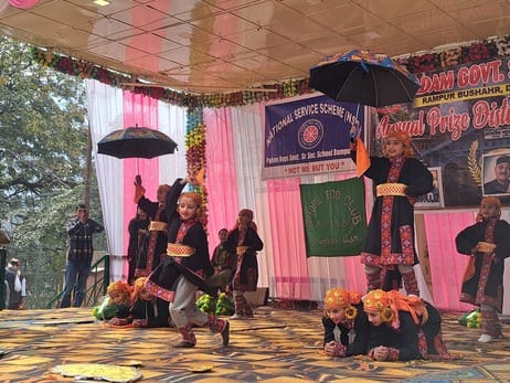 Annual function celebrated at Padam Chhatra School Rampur