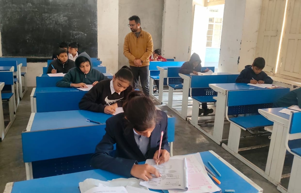 2880 students took the Mission Buniyaad entrance exam at ten centers in the district.