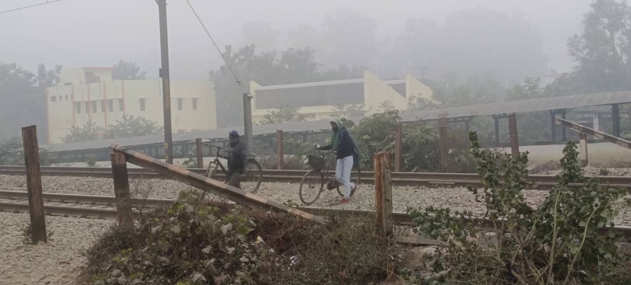 With the constant threat of death looming, people cross the tracks risking their lives.