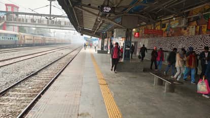 1,680 women's toilets will be built at 640 railway stations at cost of 84 crore in up
