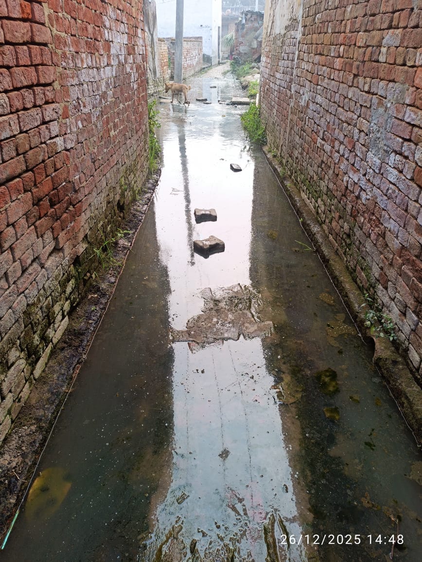 Waterlogging in Dalit colony of Chhur, complaint to SDM