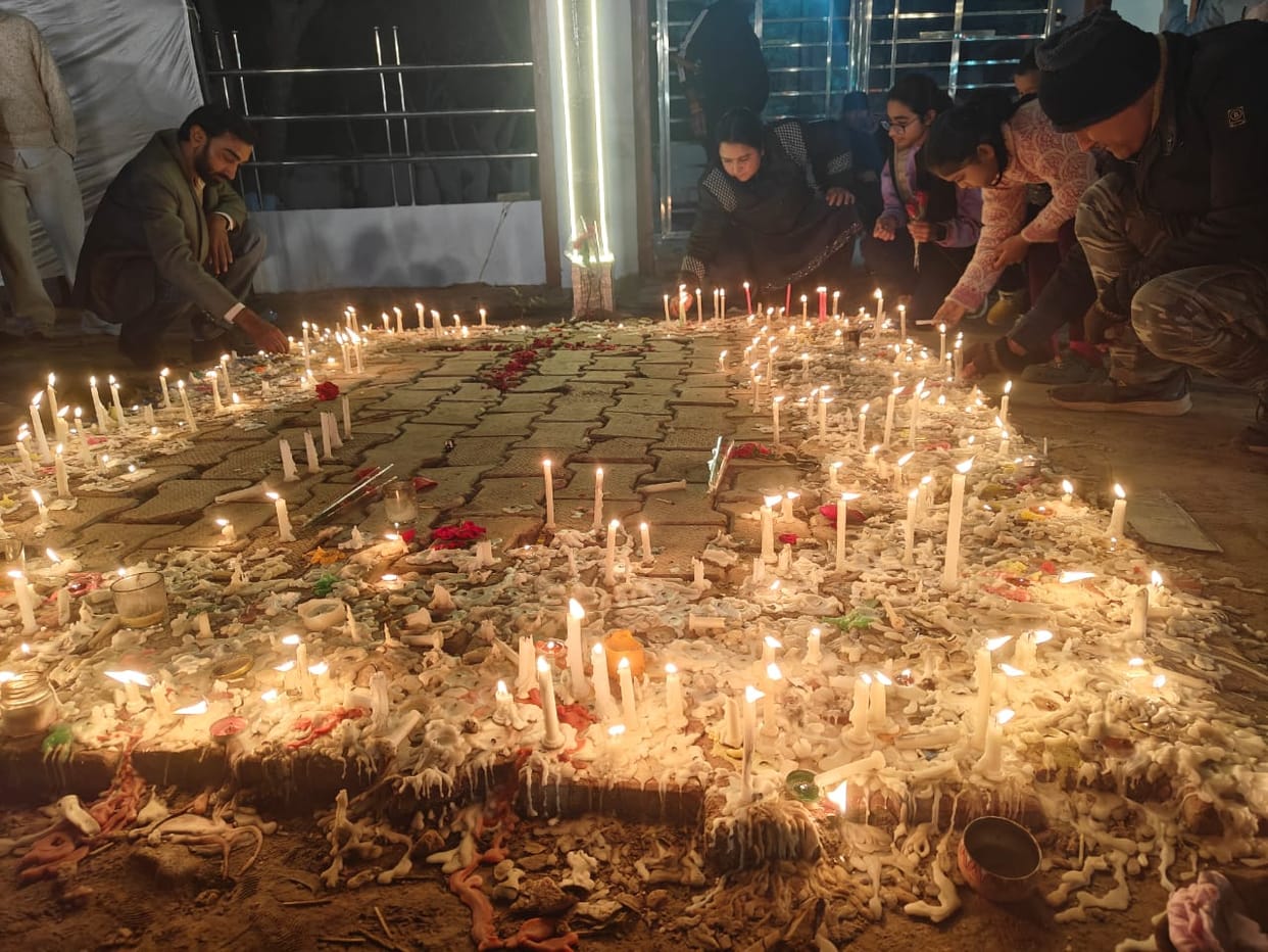 Remembering Lord Jesus in candlelight