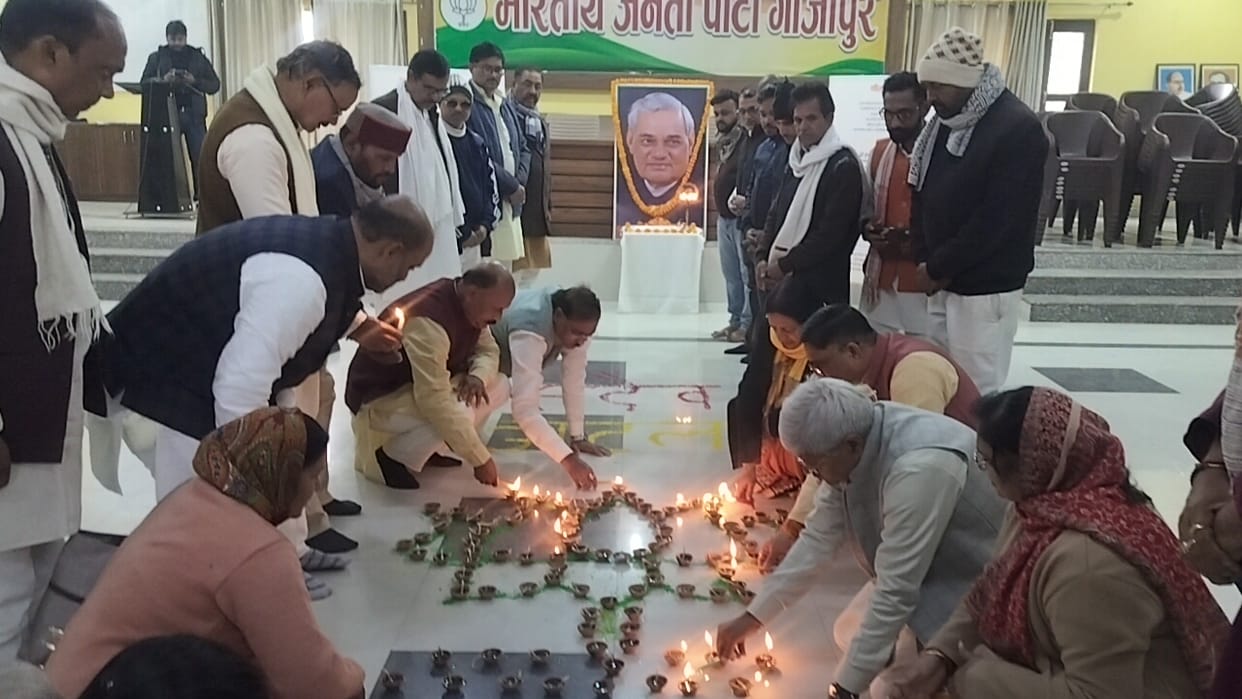 Atal is the highest ideal of humble politics: Dr. Rakesh