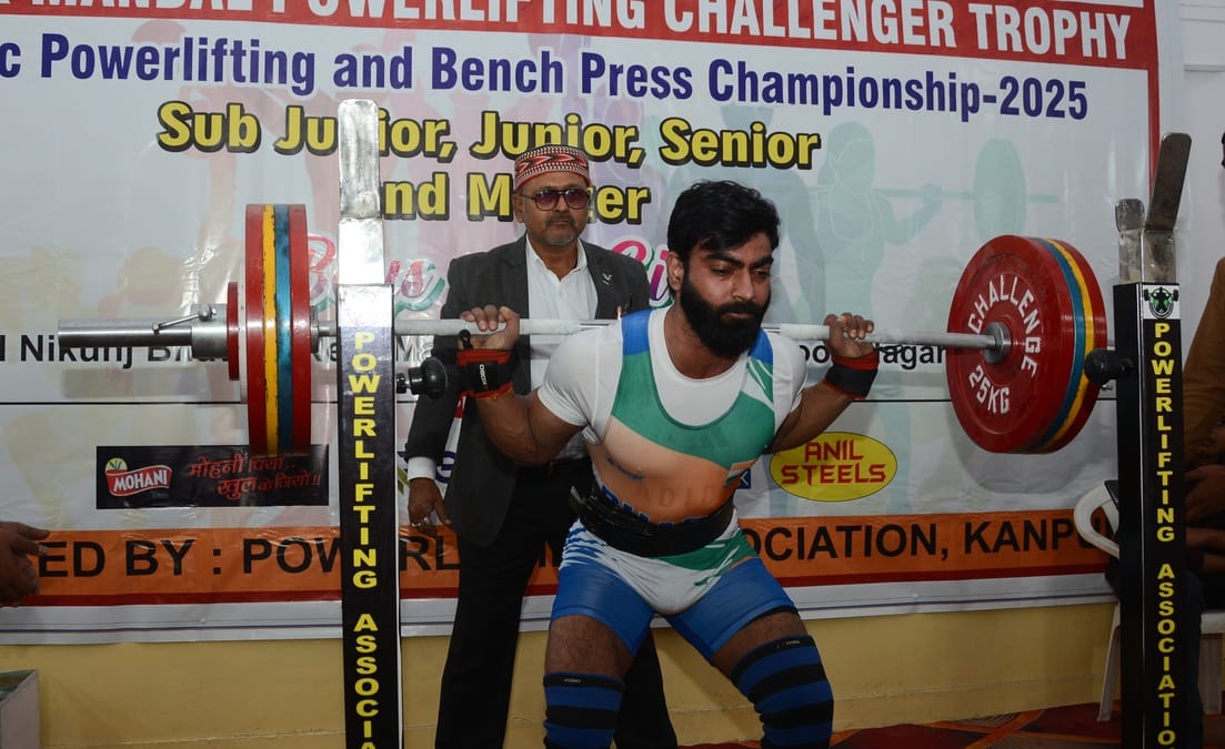 Astik finished first in the sub-junior 53 kg weight category in powerlifting and bench press.