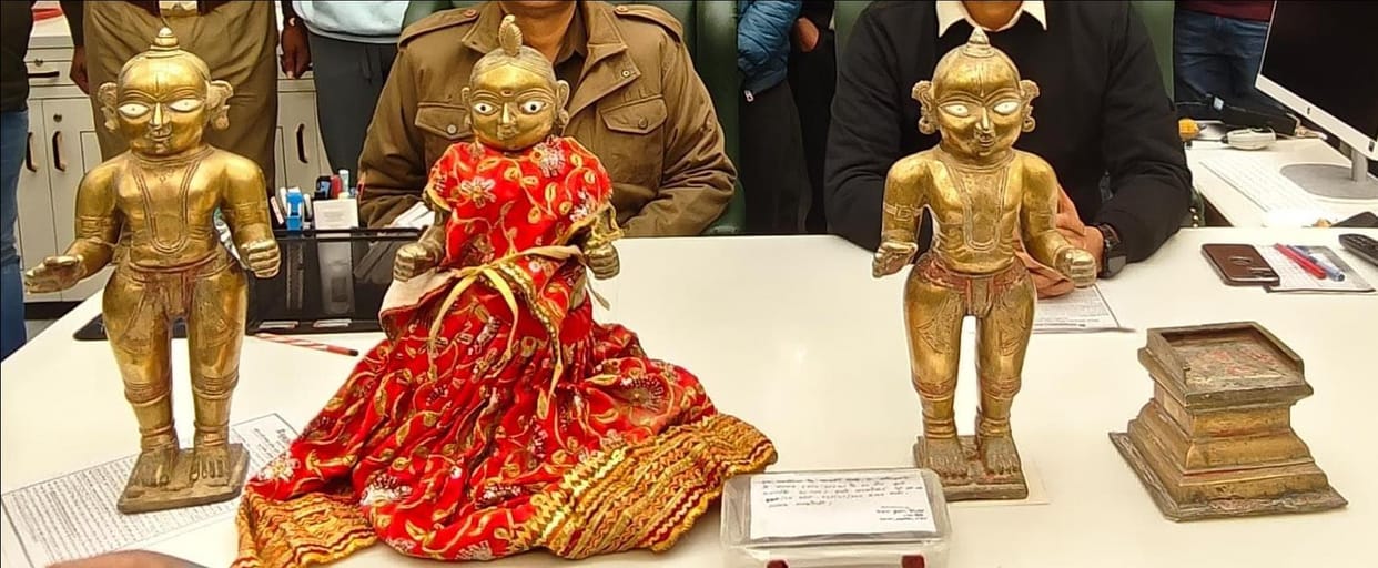 Eight-metal alloy idols recovered, four accused arrested.