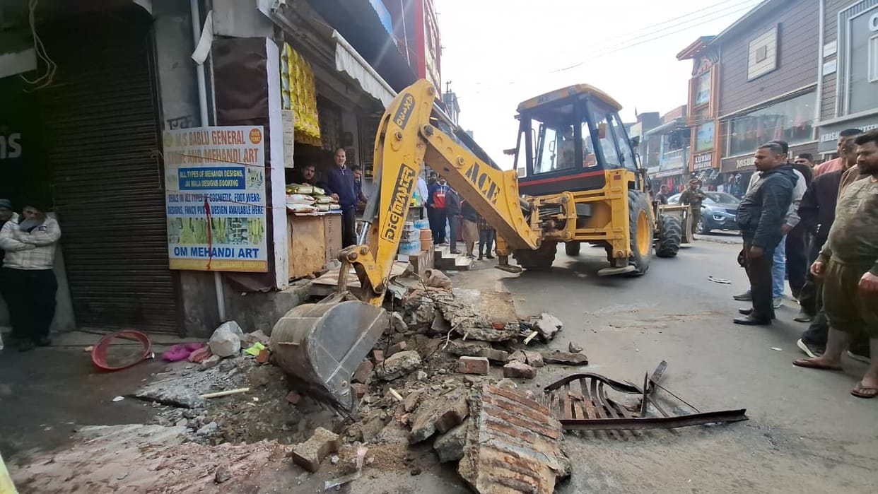hiranagar news, encroachment remove
