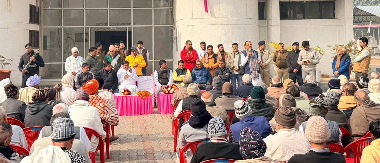 The controversy over Maharaja Surajmal's statue deepens, sparking outrage over the administration's actions.