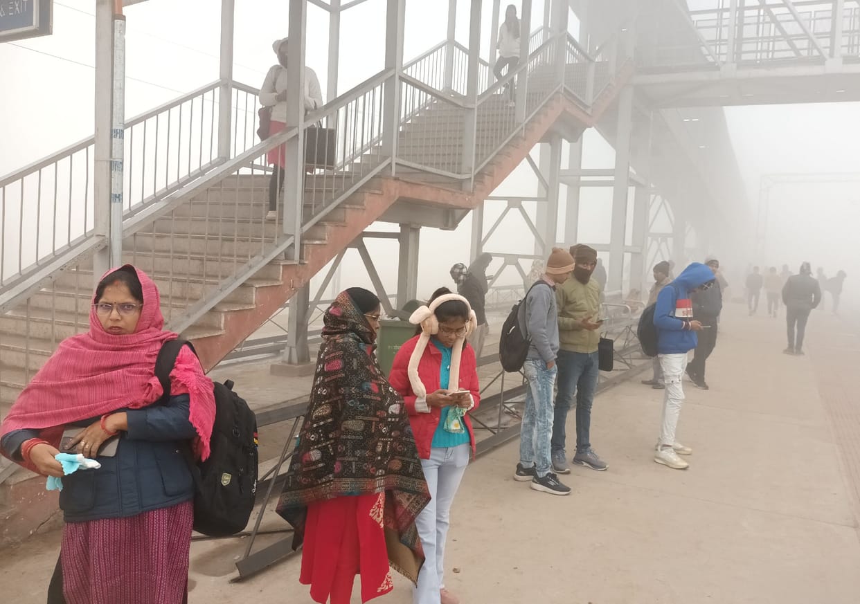Jansadharan Express arrived five hours late