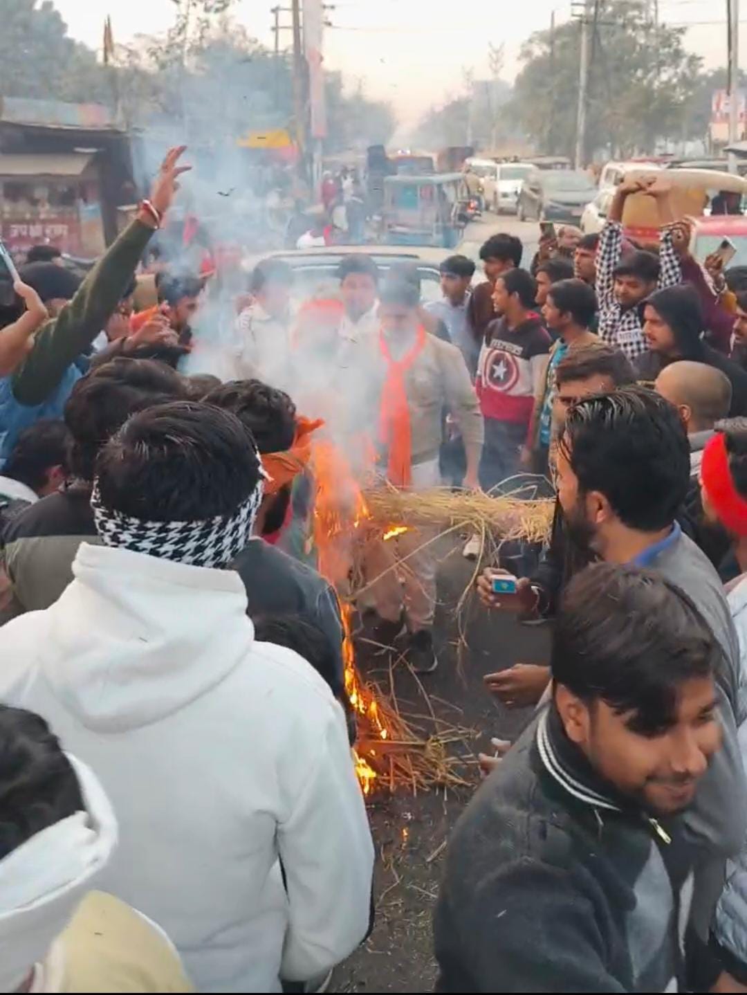 Bangladesh's effigy burnt in protest against the murder of a Hindu youth
