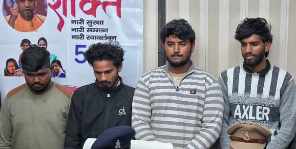 Four arrested for stealing vehicle by breaking the lock in 30 seconds
