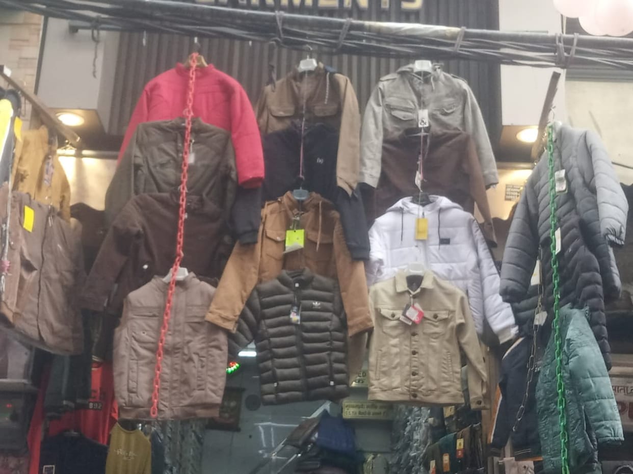 As winter progresses, demand for leather and wool jackets increases in the market.