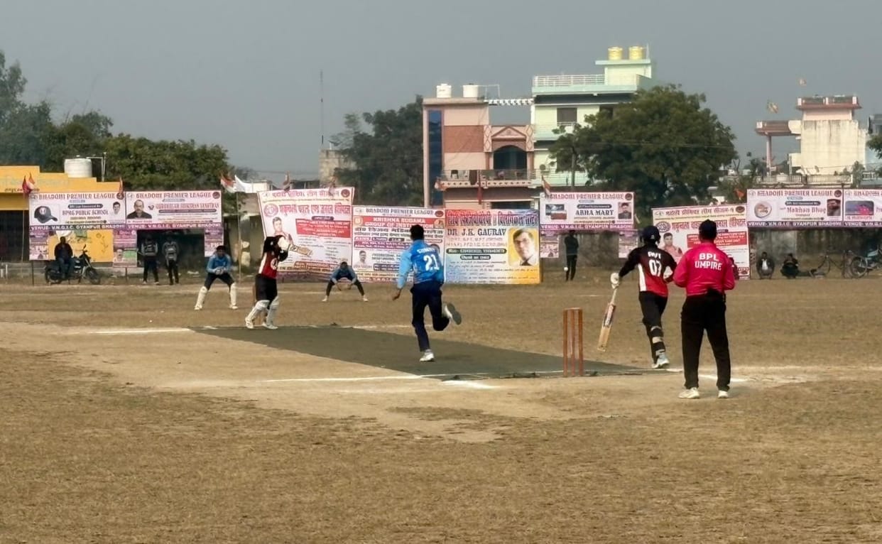 Rajput Dhaba reached the final match of the Bhadohi Premier League
