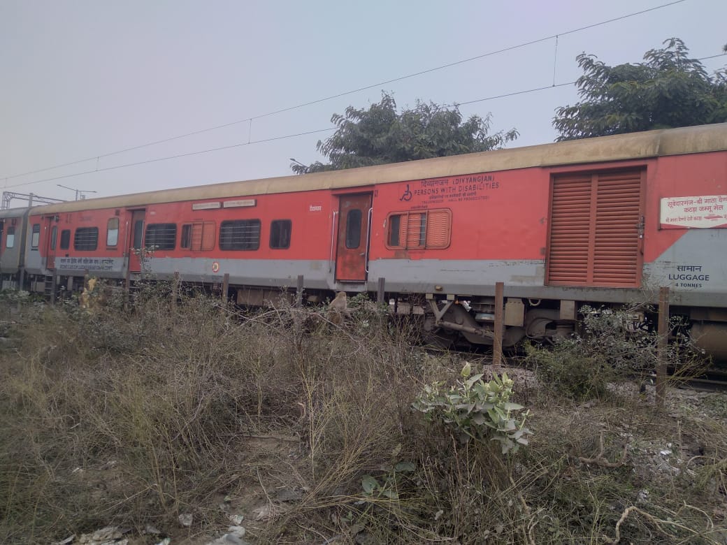 Rail route disrupted for an hour due to track fracture