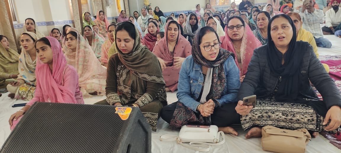 The birth anniversary of Guru Gobind Singh was celebrated with devotion and reverence.