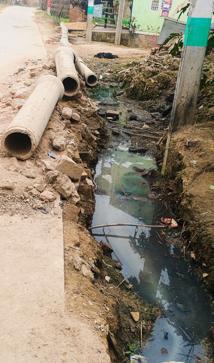 An investigation has been launched into the matter of stopping drain construction in Lakhanohar.