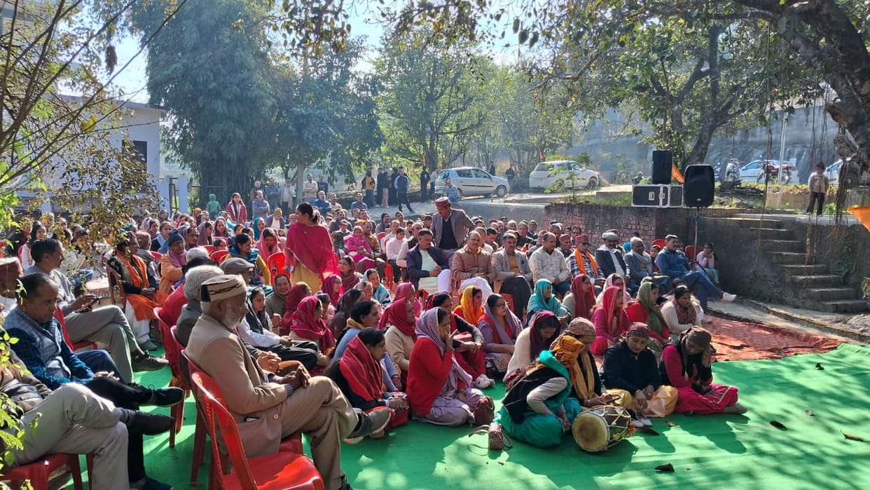 Hindu conference held in Jhanduta, emphasis on resolution for Panch Parivartan