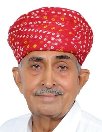 सांसद लुंबाराम चौधरी।