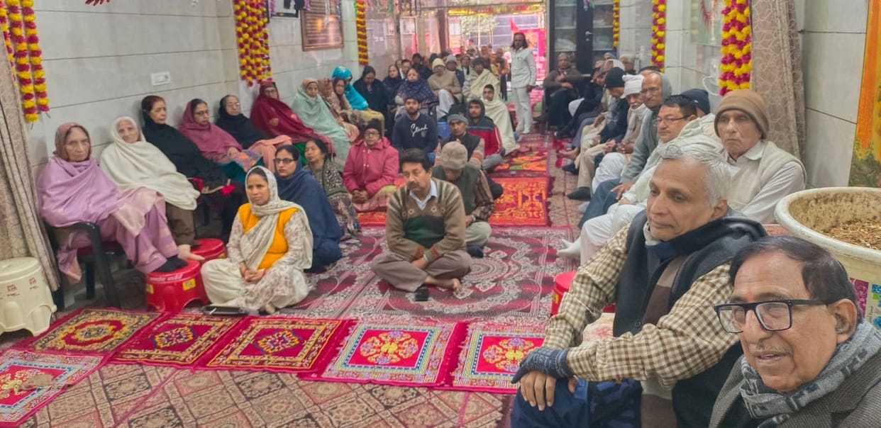 Satsang held in Arya Samaj temple