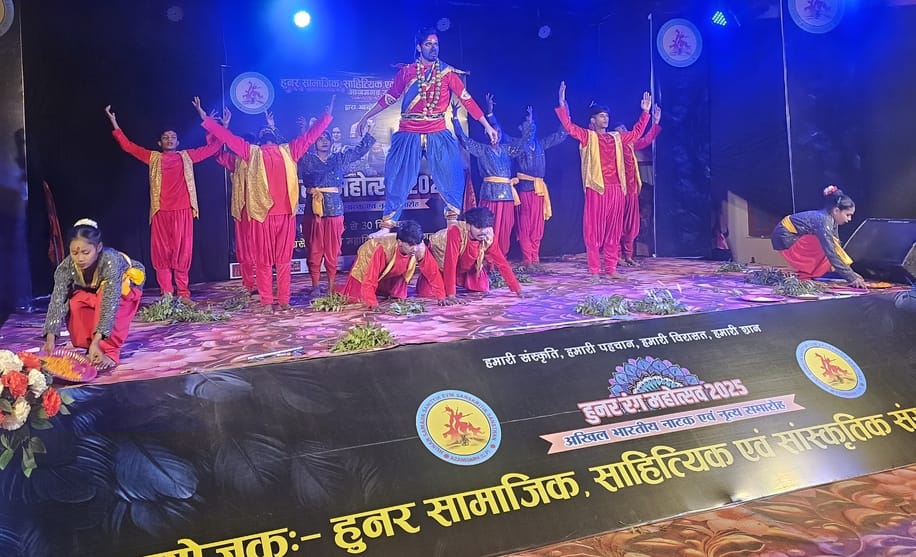 Garhwali folk dance enthralls the festival