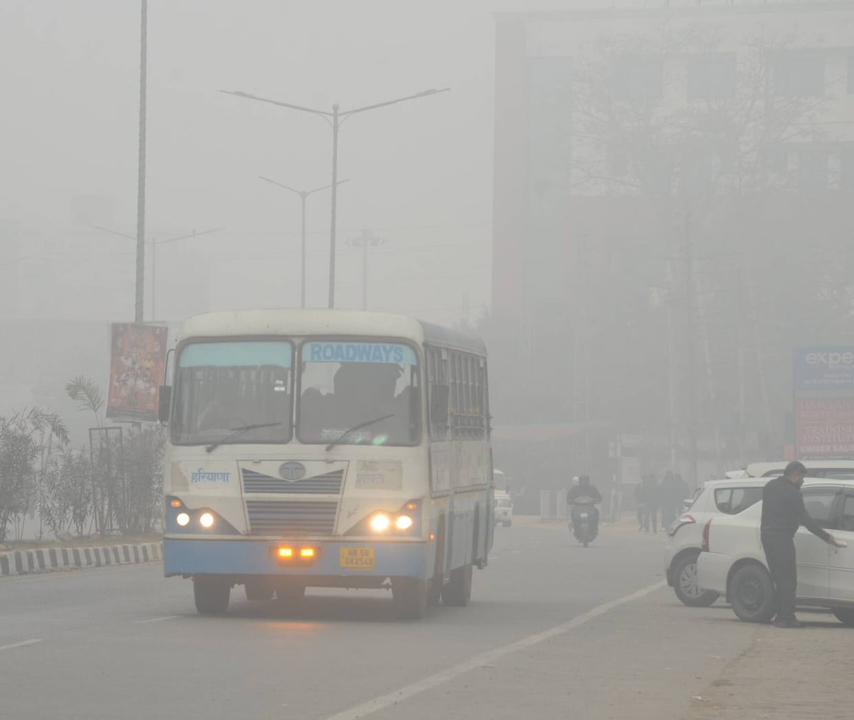 Kohre affects operation of buses with trouble of passengers trains