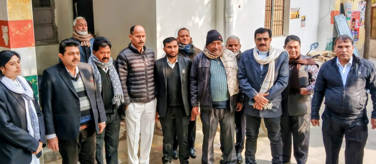 Opposition to filing FIR against advocate