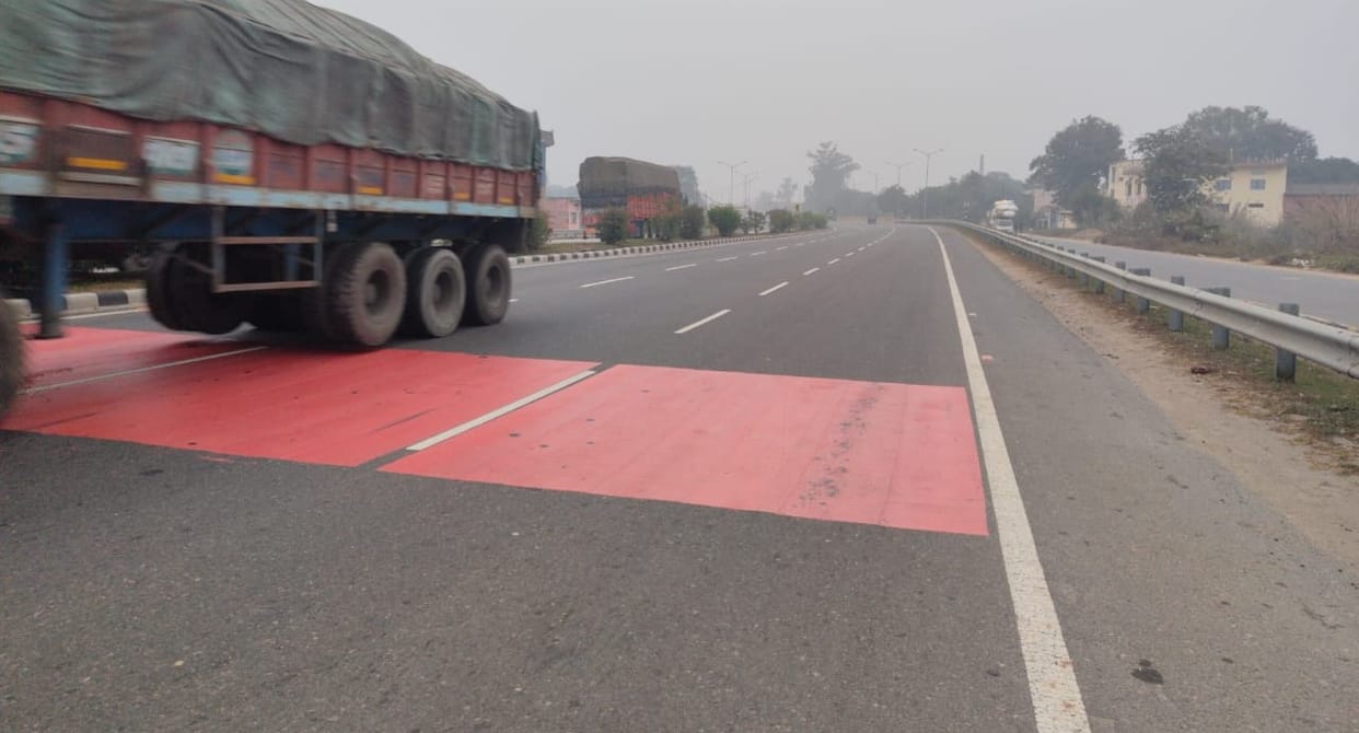 Magh Mela: To prevent accidents, NHAI will install six-foot-high railings along 16 kilometers of sensitive areas on the highway
