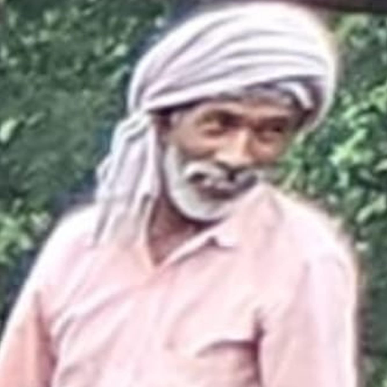 A reward of 25,000 rupees has been announced for the search of cow smuggler Lukku.