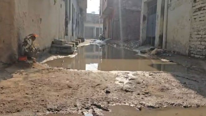 Streets in Ganganagar Colony are flooded due to sewage overflow