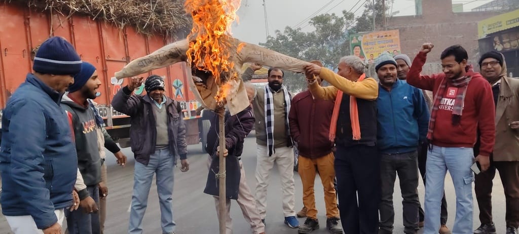 Anti-Bangladesh protests against the killing of Hindus.