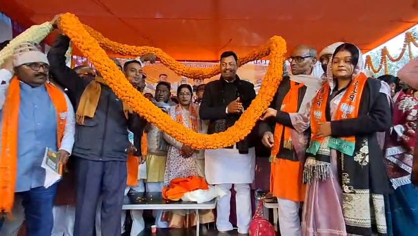Bihar News Bihar Minister Lakhendra Roshan  political statement hindi news bihar news vaishali News